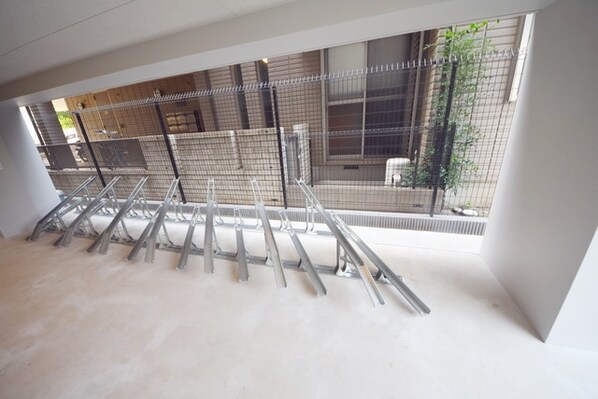 プラウドフラット根津谷中の物件内観写真